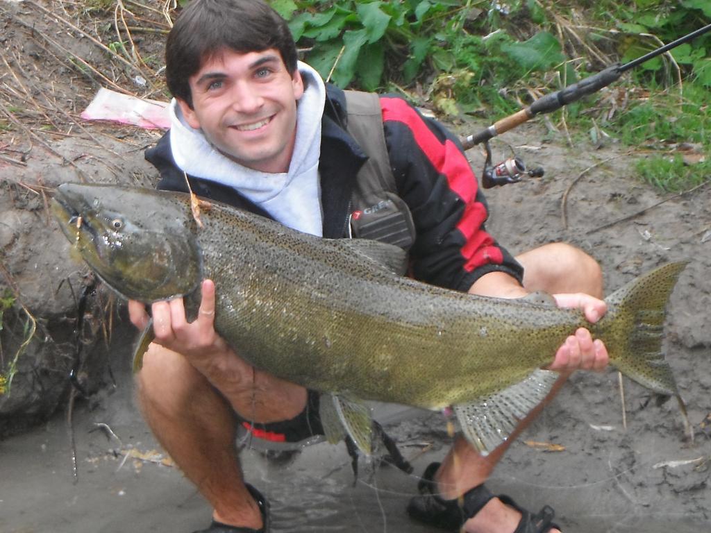 DSCF7238 River fishing for salmon with spinners and crankbaits